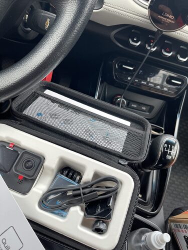 GoPro HERO10 Black - Waterproof Action Camera with Front LCD and Touch Rear Screens, 5.3K60 Ultra HD Video & Dual Battery Charger + Battery (HERO10 Black/HERO9 Black) - Official Accessory photo review